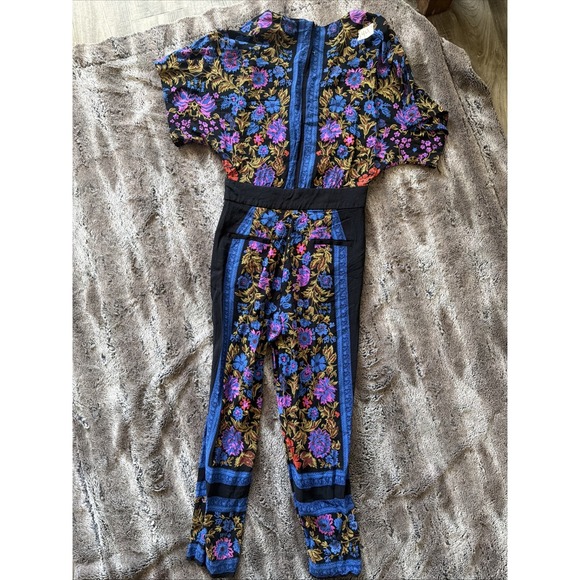 Anthropilogie ETT:TWA Jumpsuit Size 4P Black Blue Floral Scarf Boho - Picture 9 of 14
